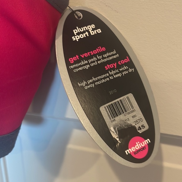 Sports Bra - Picture 3 of 3